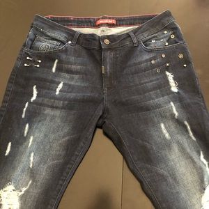 RNT23 SLIM FIT PIERCING JEWEL DEEP DISTRESSED JEAN